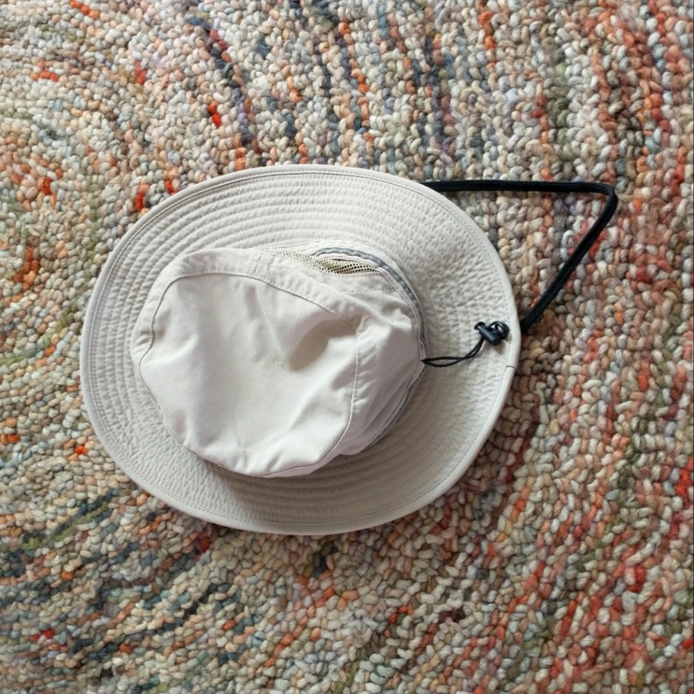 REI sun hat